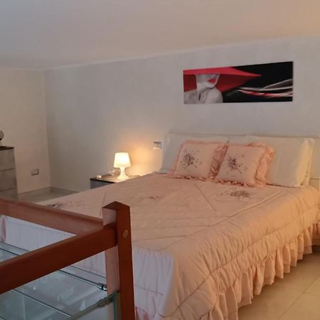Casa Vacanza Raggio Di Sole Giovinazzo Exteriör bild